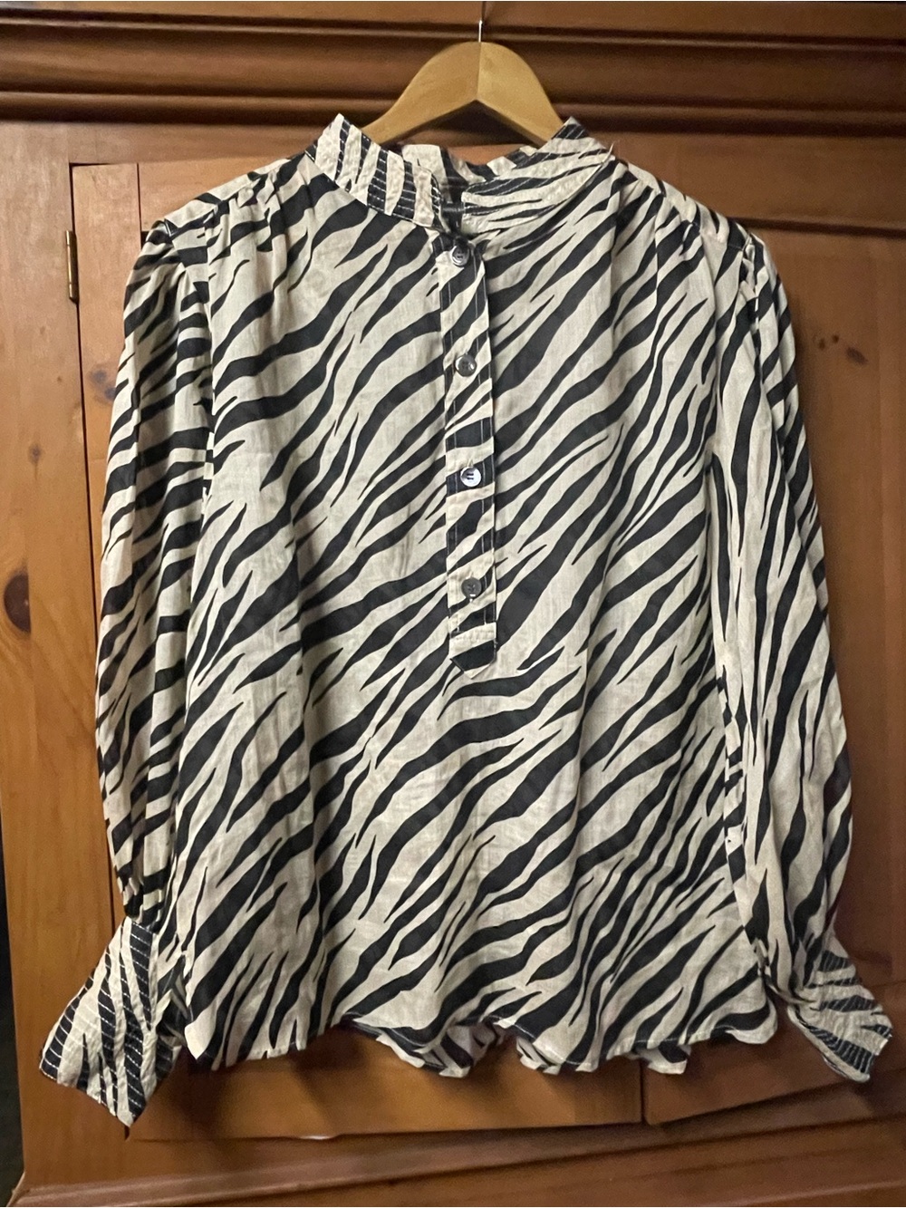 Banana Republic Ramie Popover Shirt Lg Blk Beige Zebra Print